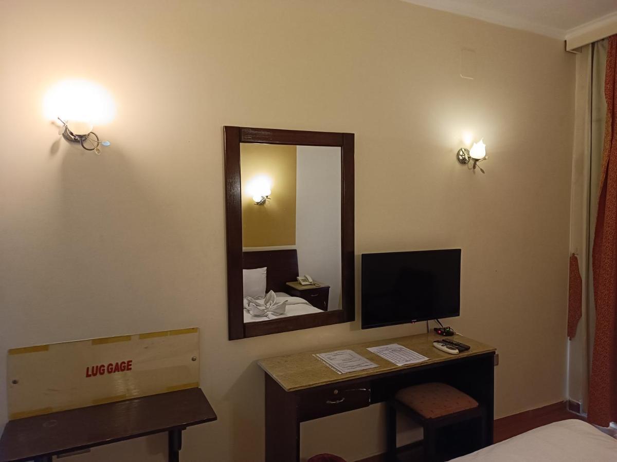 Susanna Hotel Luxor Eksteriør bilde